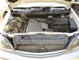 2000 LEXUS RX300, 3.0L AUTO 4WD , COLOR WHITE, STK Z15933